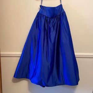 George F. Couture Made in USA. Size 12. Polyester.